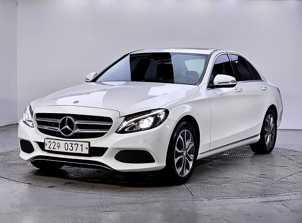 벤츠 C 클래스 C200 아방가르드