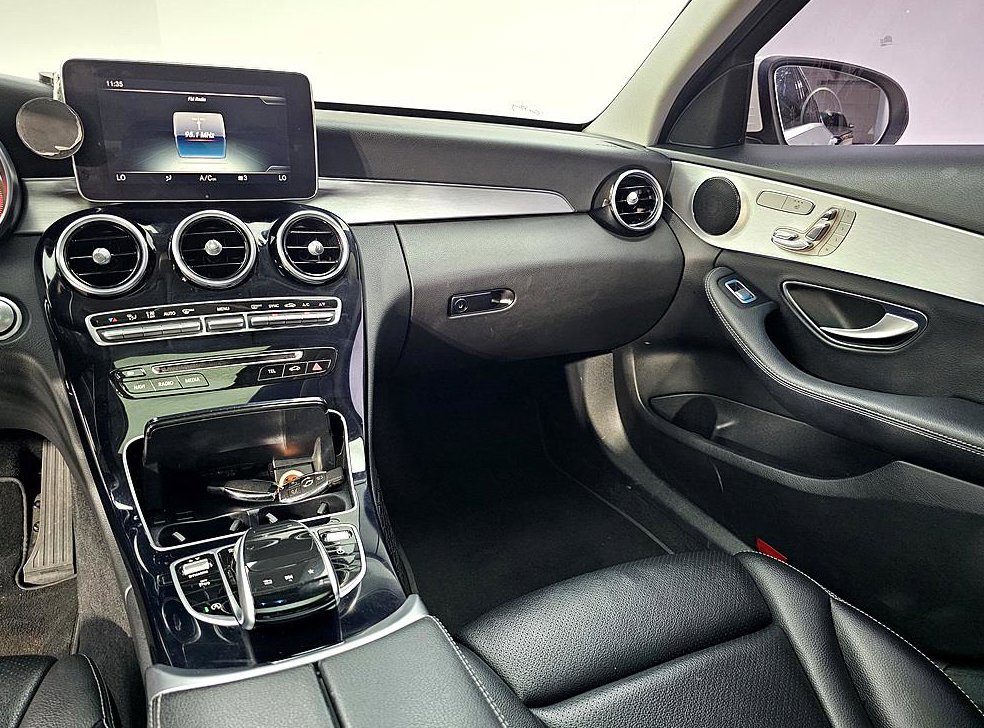 벤츠 C 클래스 C200 아방가르드 사진 10