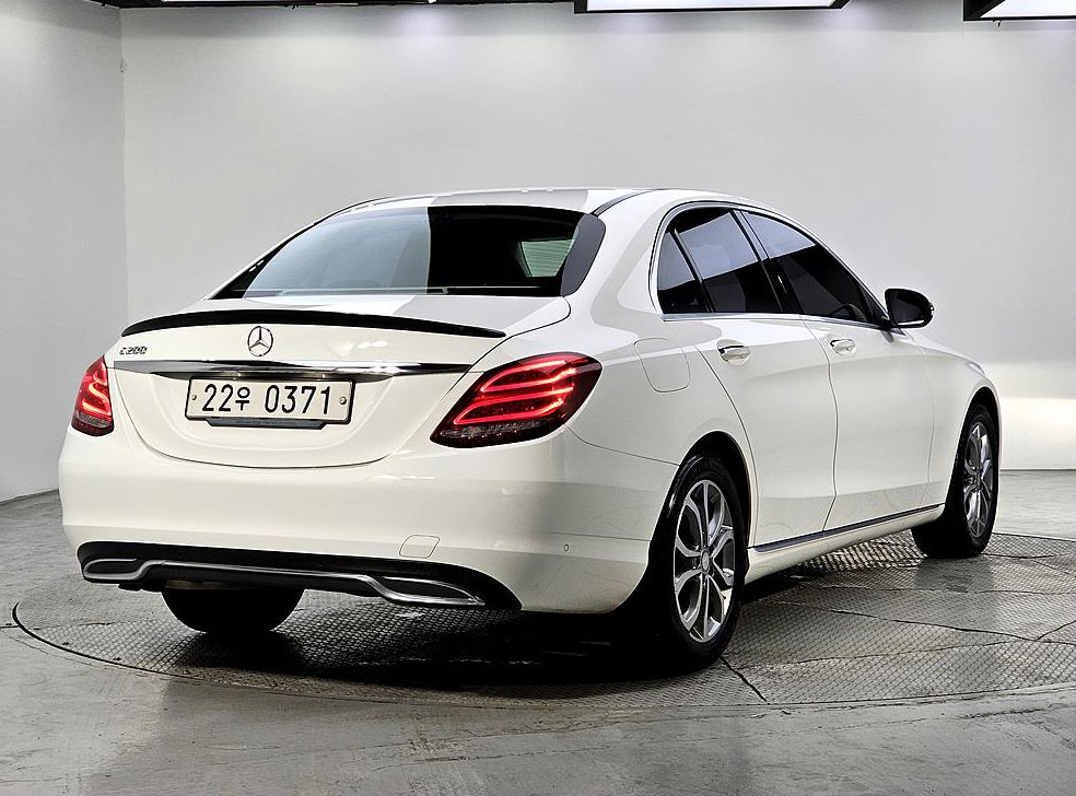 벤츠 C 클래스 C200 아방가르드 사진 4