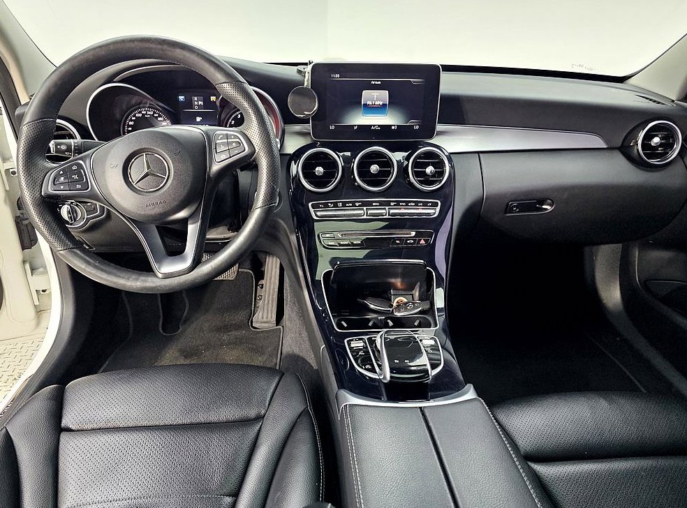 벤츠 C 클래스 C200 아방가르드 사진 5