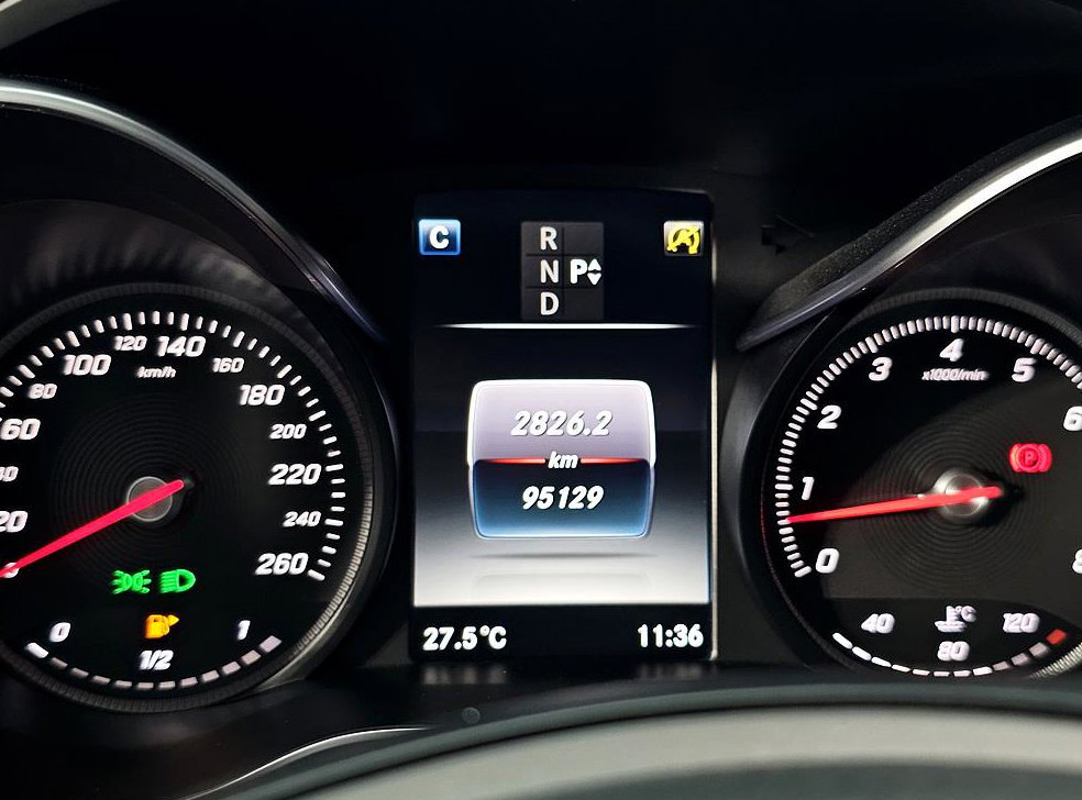벤츠 C 클래스 C200 아방가르드 사진 7