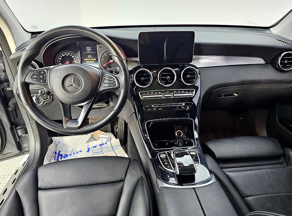 벤츠 GLC 클래스 GLC 220 d 4MATIC 사진 5