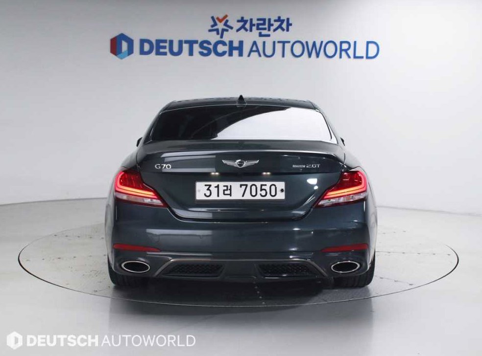 제네시스 G70 2.0T AWD 사진 4