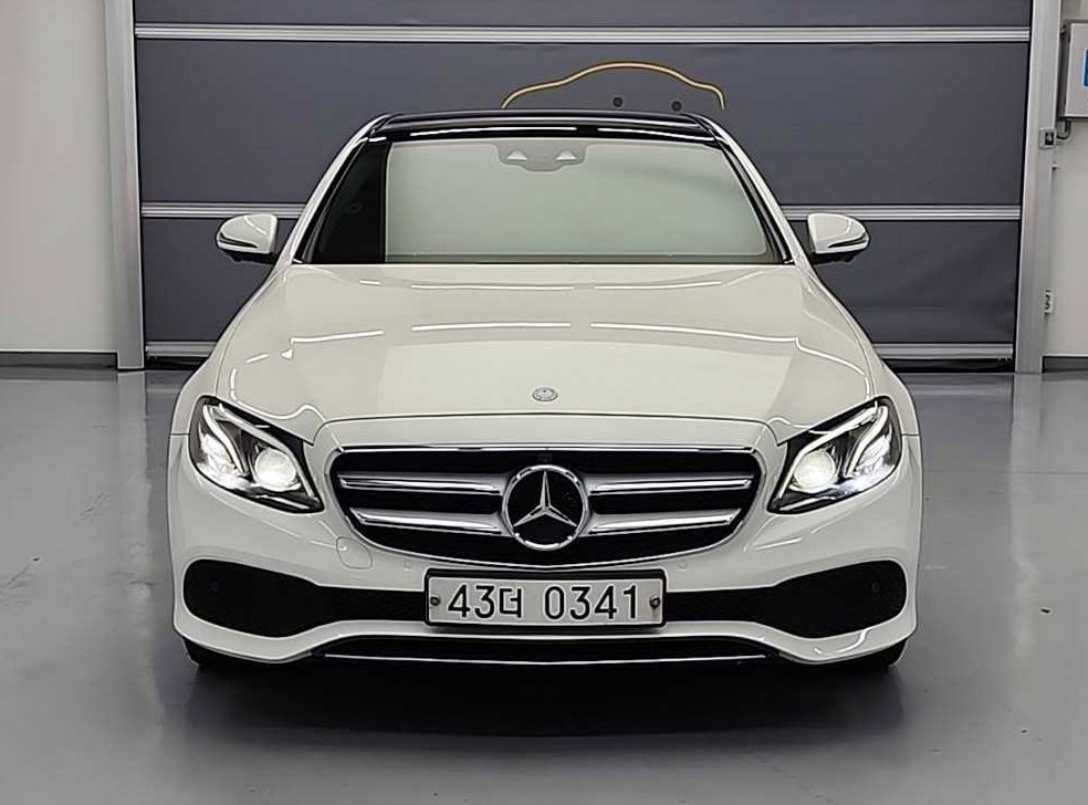벤츠 E 클래스 E300 4MATIC 아방가르드인텔리전트드라이브