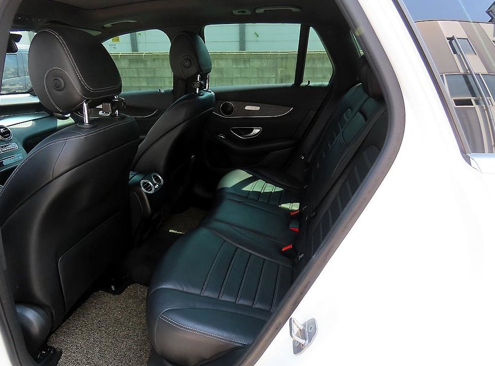 벤츠 GLC 클래스 GLC 220 d 4MAITC 프리미엄 사진 6