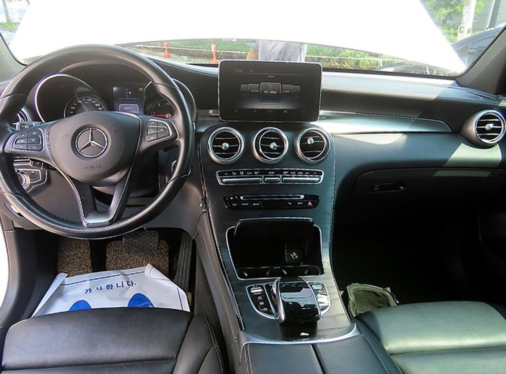 벤츠 GLC 클래스 GLC 220 d 4MAITC 프리미엄 사진 7