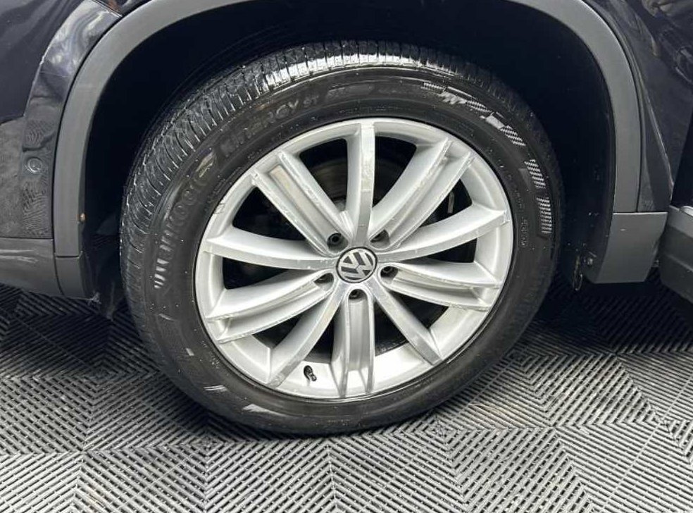 폭스바겐 티구안 2.0 TDI 프리미엄 사진 18
