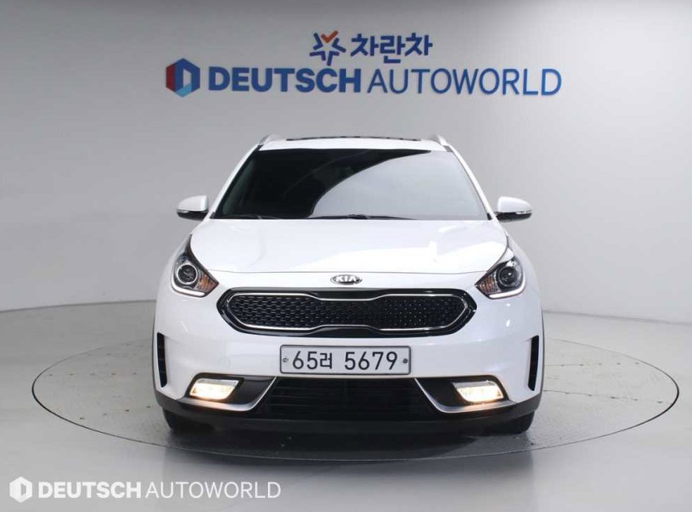 기아 니로 1.6 하이브리드 사진 3