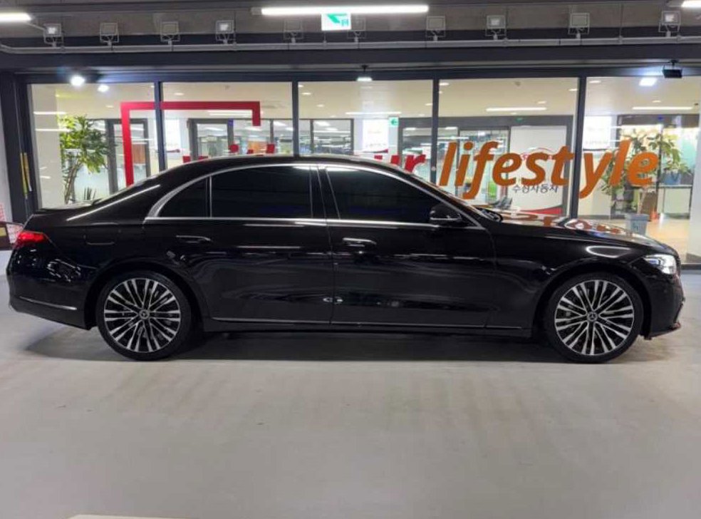 벤츠 S 클래스 S580L 4MATIC 사진 3