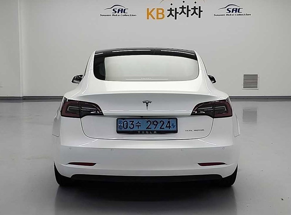테슬라 모델 3 롱 레인지 사진 3