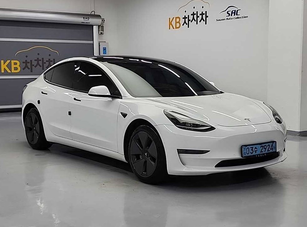 테슬라 모델 3 롱 레인지 사진 4