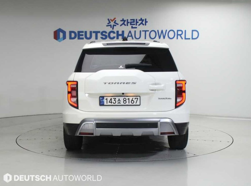 KG모빌리티(쌍용)  토레스 1.5 GDI-T 4WD 사진 4