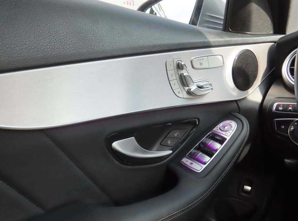 벤츠 C 클래스 C200 AMG LINE 사진 12