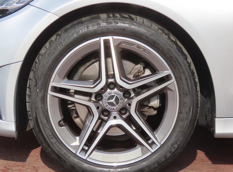 벤츠 C 클래스 C200 AMG LINE 사진 20