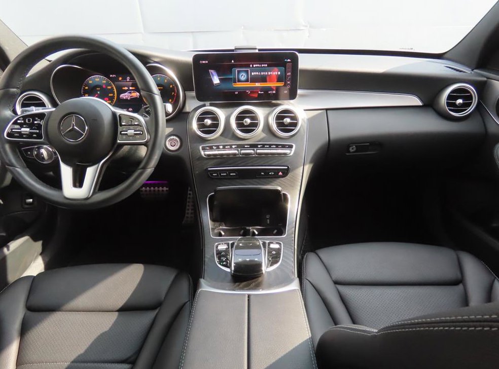 벤츠 C 클래스 C200 AMG LINE 사진 7