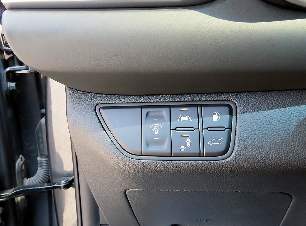 제네시스 G70 2.0T AWD 사진 13