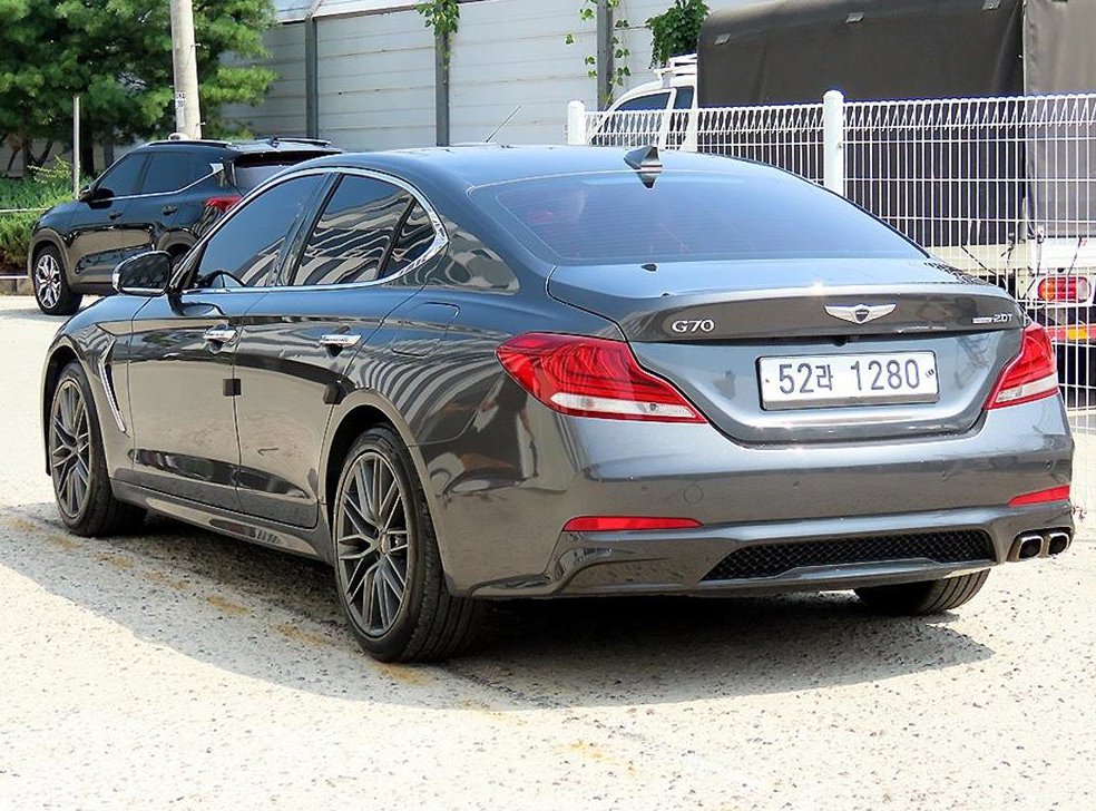 제네시스 G70 2.0T AWD 사진 3