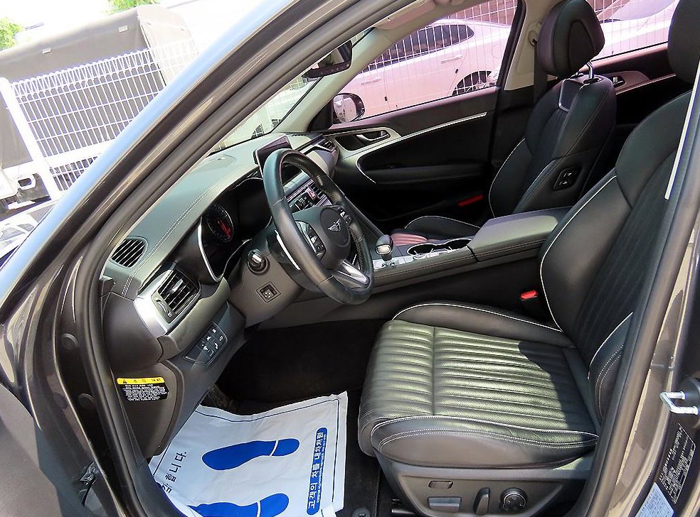 제네시스 G70 2.0T AWD 사진 5