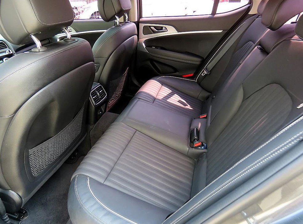 제네시스 G70 2.0T AWD 사진 6