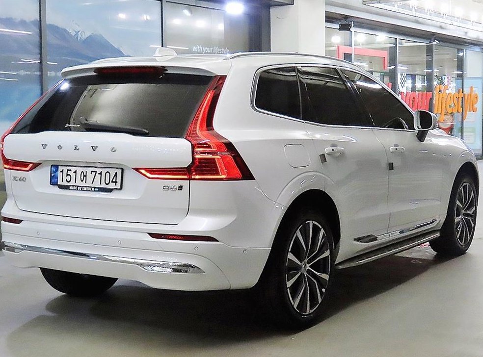 볼보 XC60 B6 AWD 인스크립션 사진 4