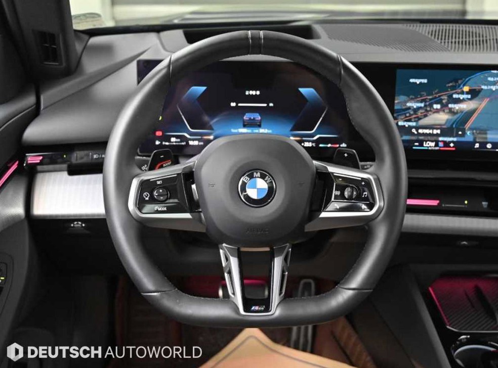 BMW 5시리즈 520i 사진 13