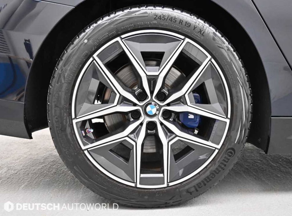 BMW 5시리즈 520i 사진 5