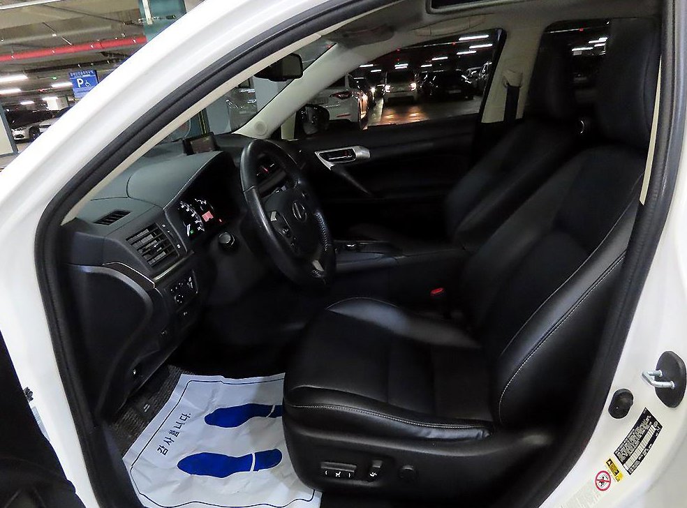 렉서스 CT CT200H 사진 6