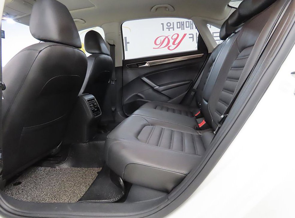 폭스바겐 파사트 2.0 TSI 사진 6