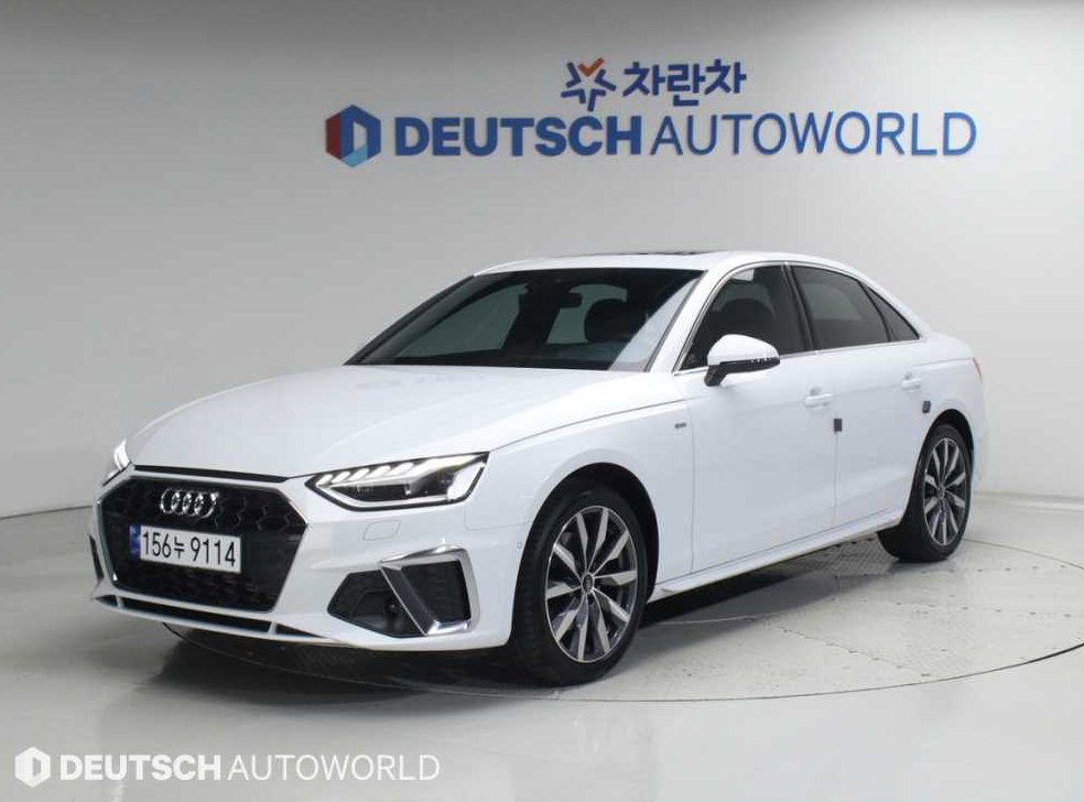 아우디 A4 40 TFSI