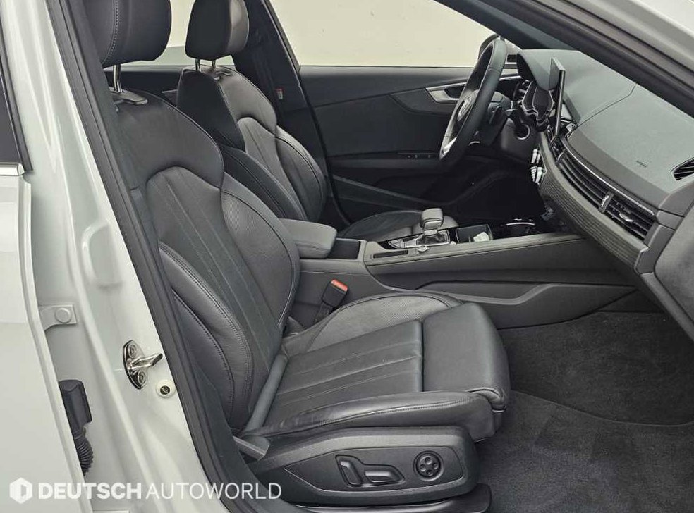 아우디 A4 40 TFSI 사진 10