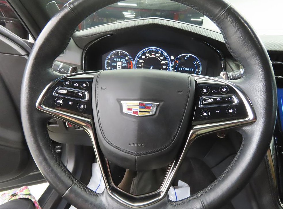 캐딜락 CTS 2.0 프리미엄 AWD 사진 8