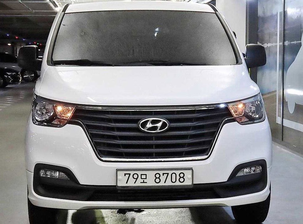 현대 스타렉스 4WD 웨건 12인승 사진 2