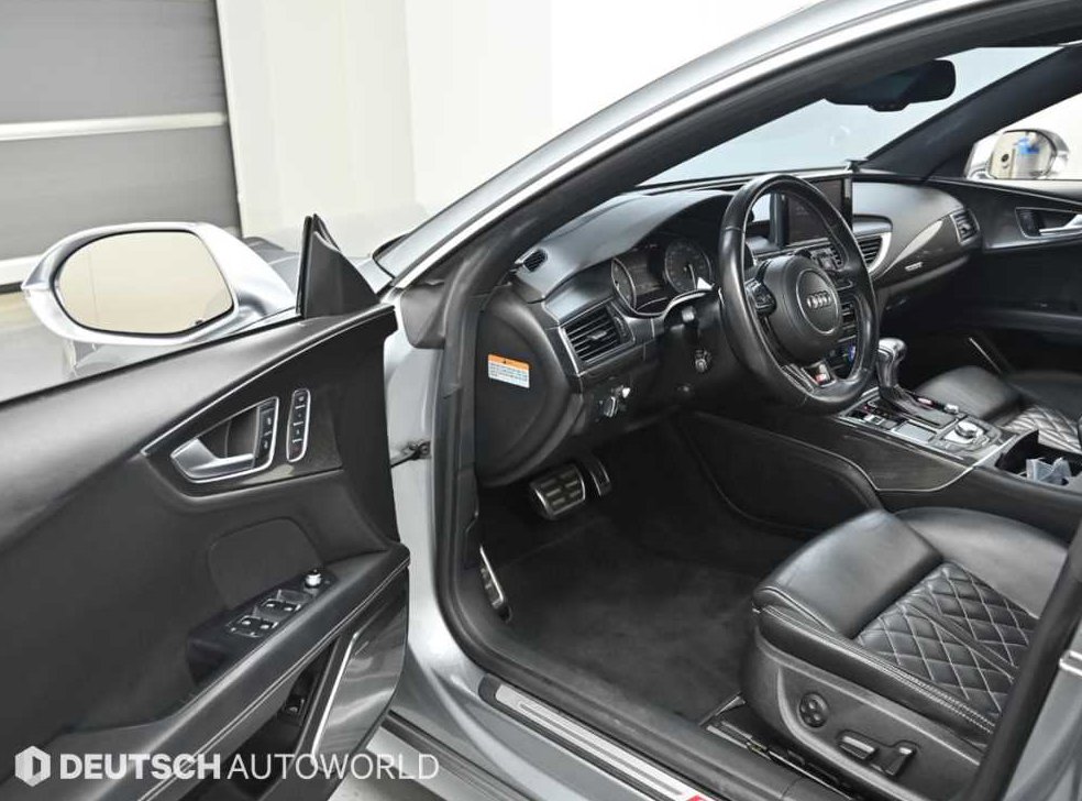 아우디 S7 4.0 TFSI  콰트로 사진 11