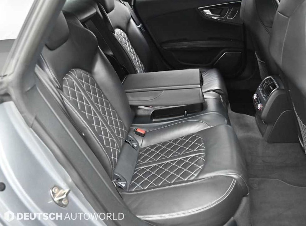 아우디 S7 4.0 TFSI  콰트로 사진 12