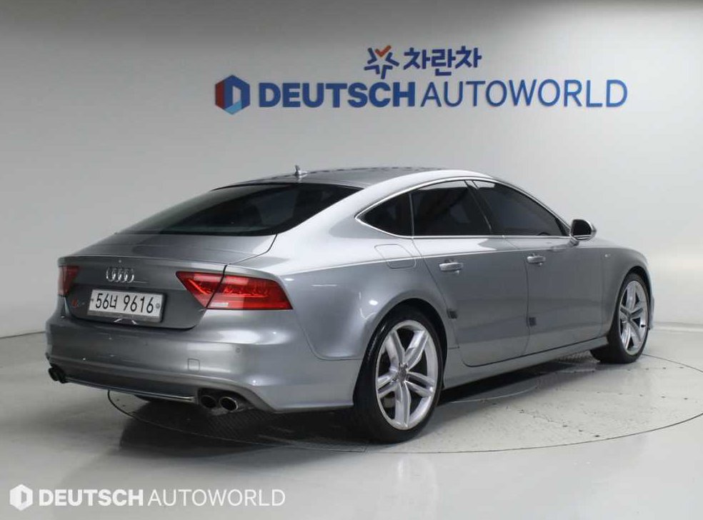 아우디 S7 4.0 TFSI  콰트로 사진 2