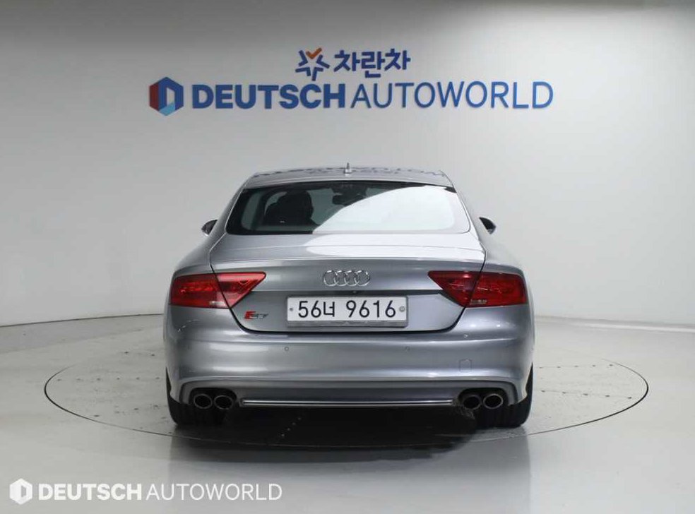 아우디 S7 4.0 TFSI  콰트로 사진 4