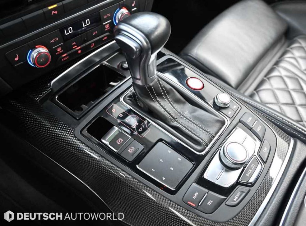 아우디 S7 4.0 TFSI  콰트로 사진 9