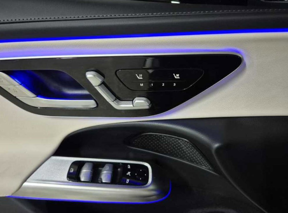 벤츠 E 클래스 E200 사진 15