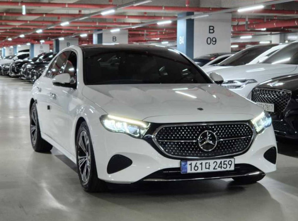 벤츠 E 클래스 E200 사진 2