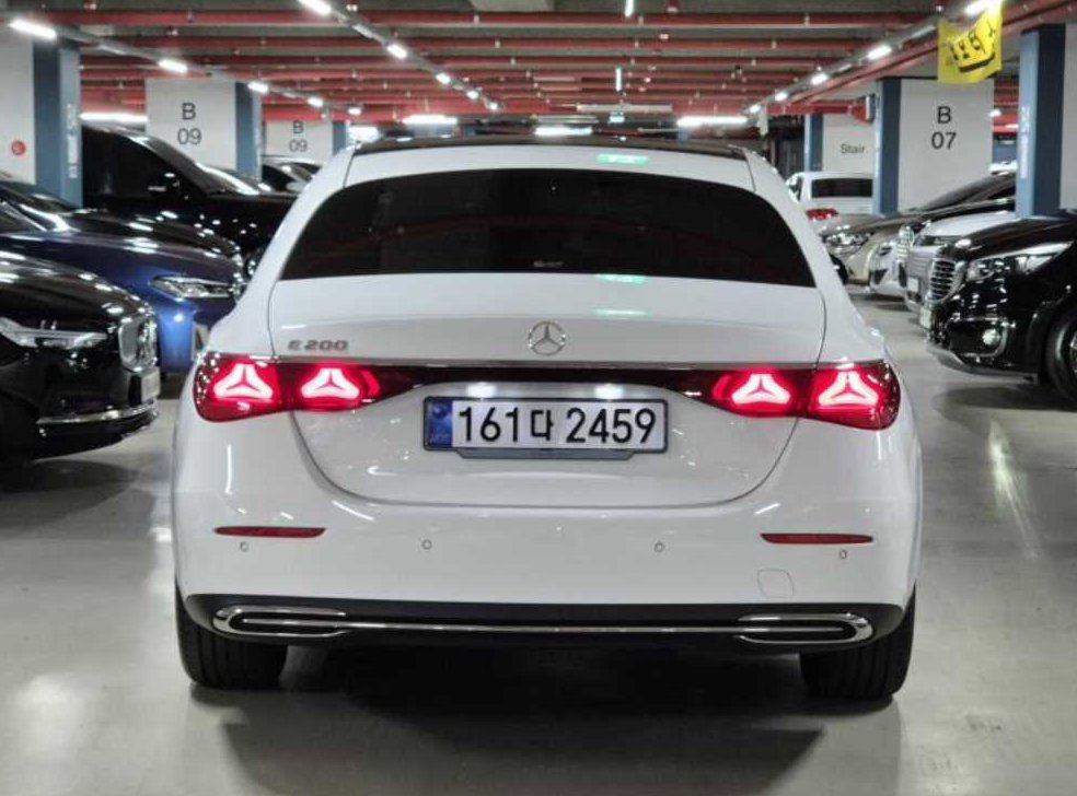 벤츠 E 클래스 E200 사진 4