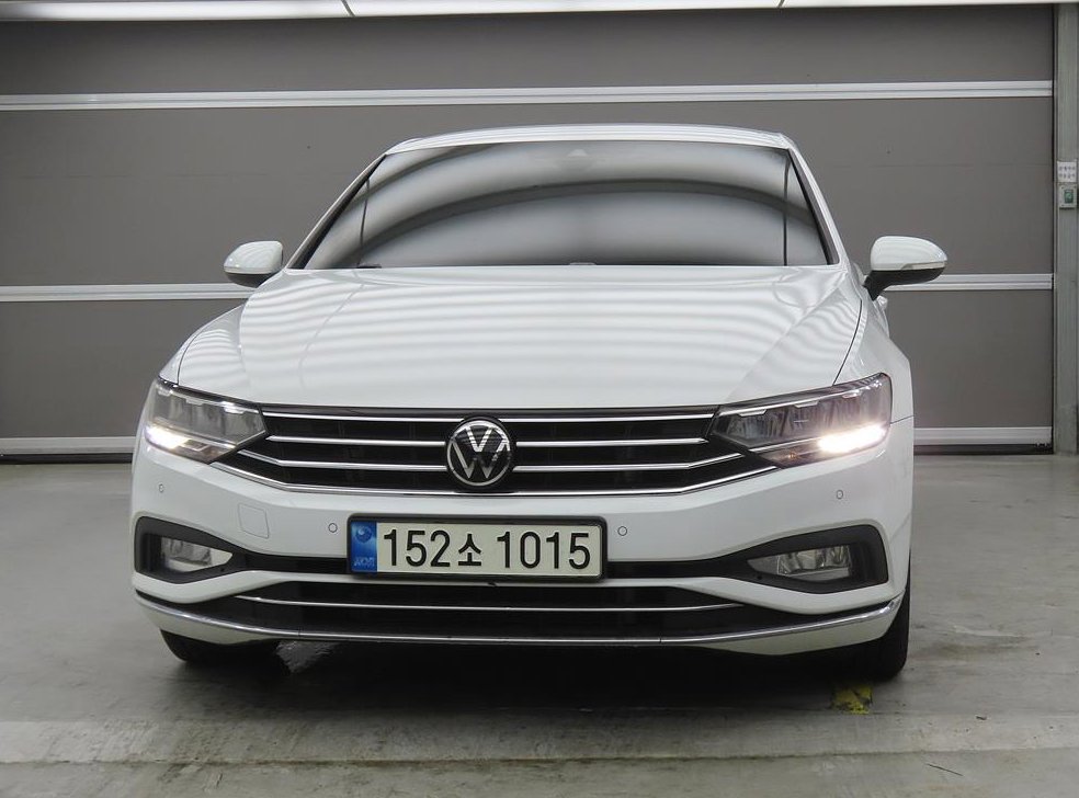 폭스바겐 파사트 2.0 TDI 프리미엄 사진 2