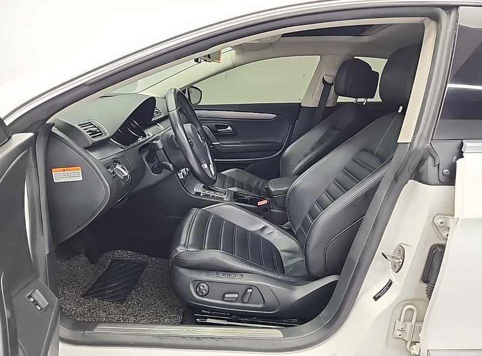 폭스바겐 CC 2.0 TDI 블루모션 사진 11