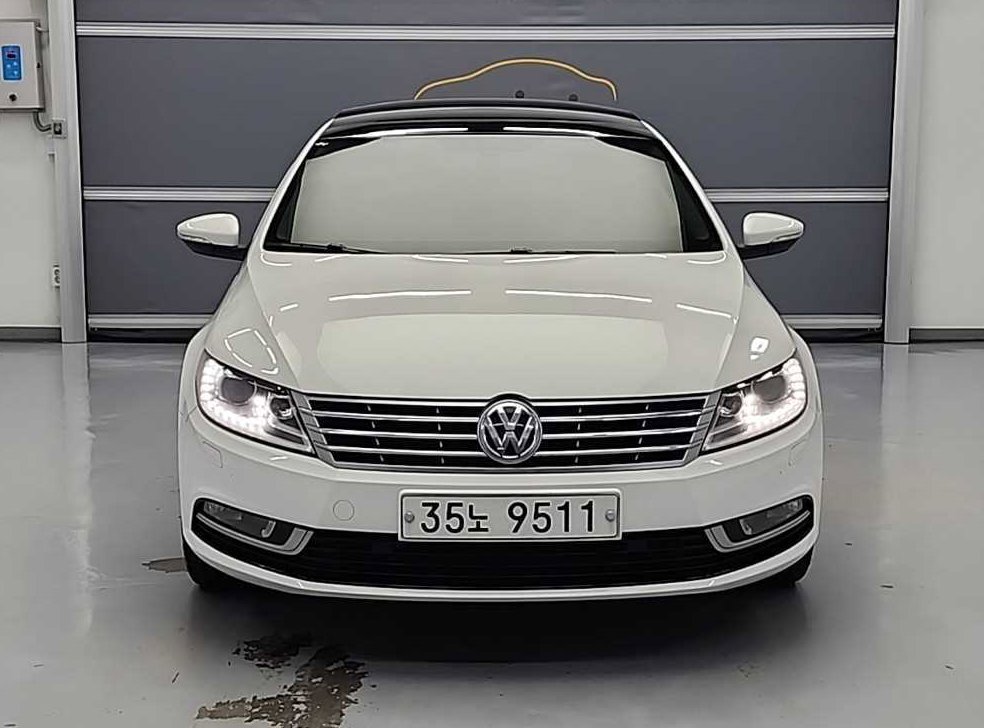 폭스바겐 CC 2.0 TDI 블루모션 사진 2