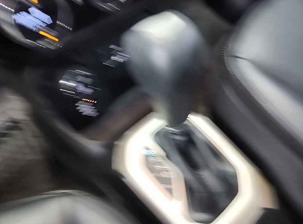 지프 레니게이드 2.0 디젤 론지튜드 AWD 사진 8