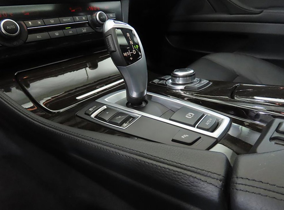 BMW 5시리즈 520d 사진 11