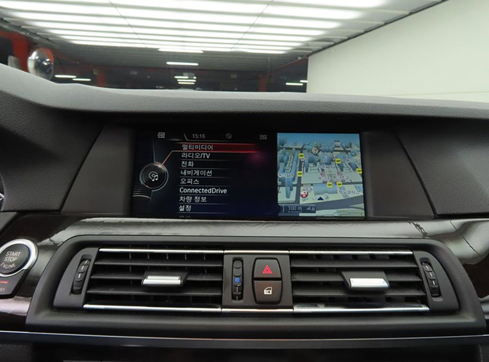 BMW 5시리즈 520d 사진 16