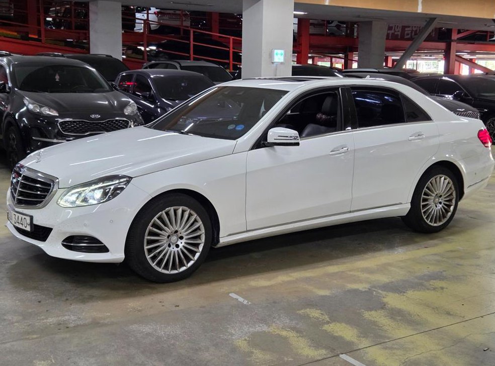 벤츠 E 클래스 E300 엘레강스