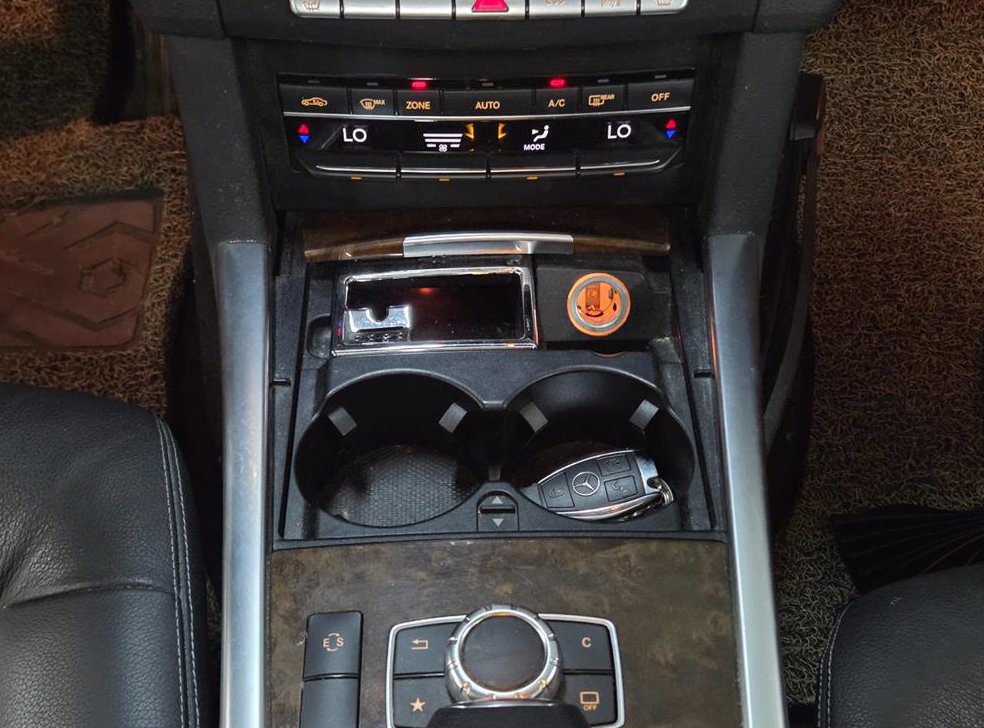 벤츠 E 클래스 E300 엘레강스 사진 13