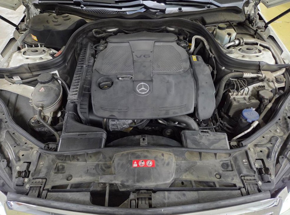 벤츠 E 클래스 E300 엘레강스 사진 18