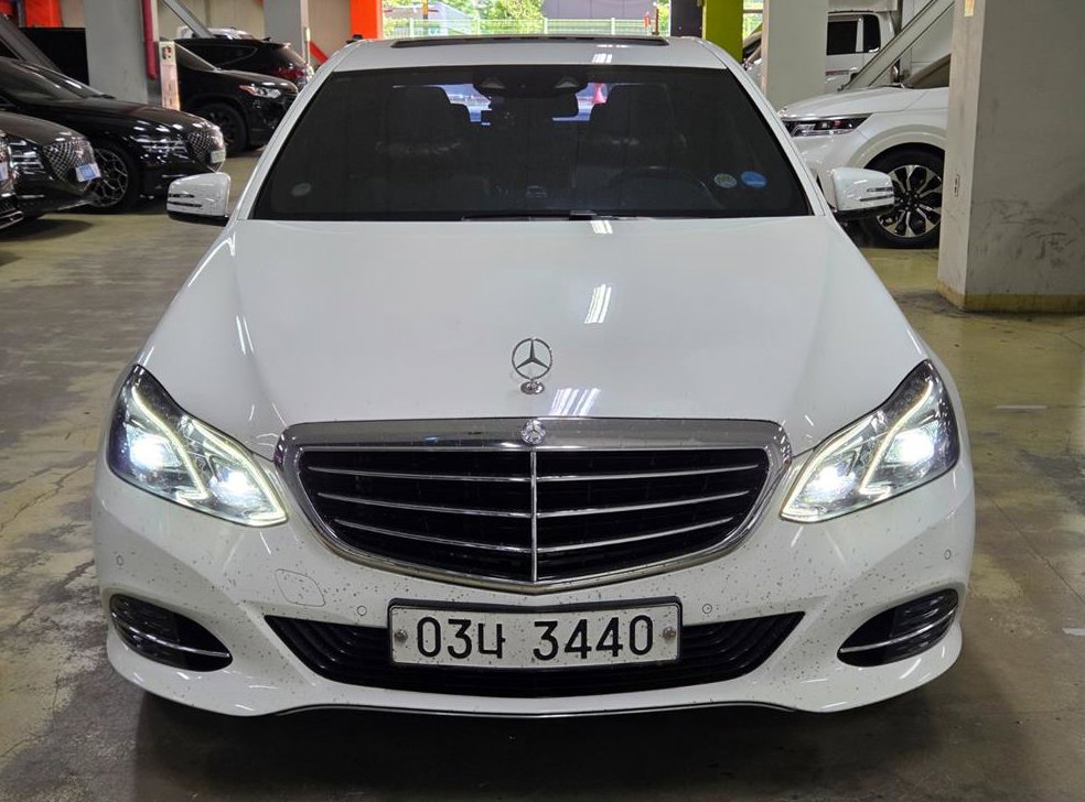 벤츠 E 클래스 E300 엘레강스 사진 2